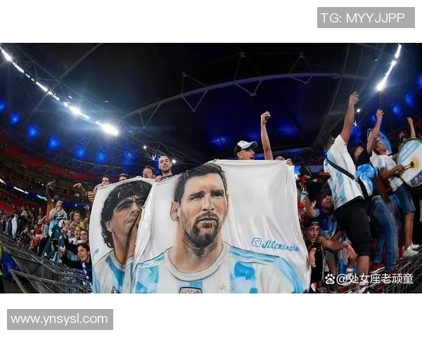 足球明星真爱在线观看揭秘真实情感故事与球场背后的浪漫瞬间